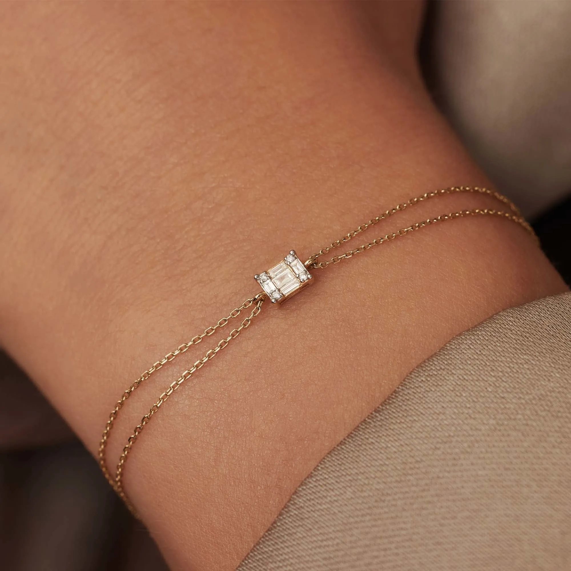 De la Paix Maxime 14 karat gold bracelet with diamond 0.10 carat