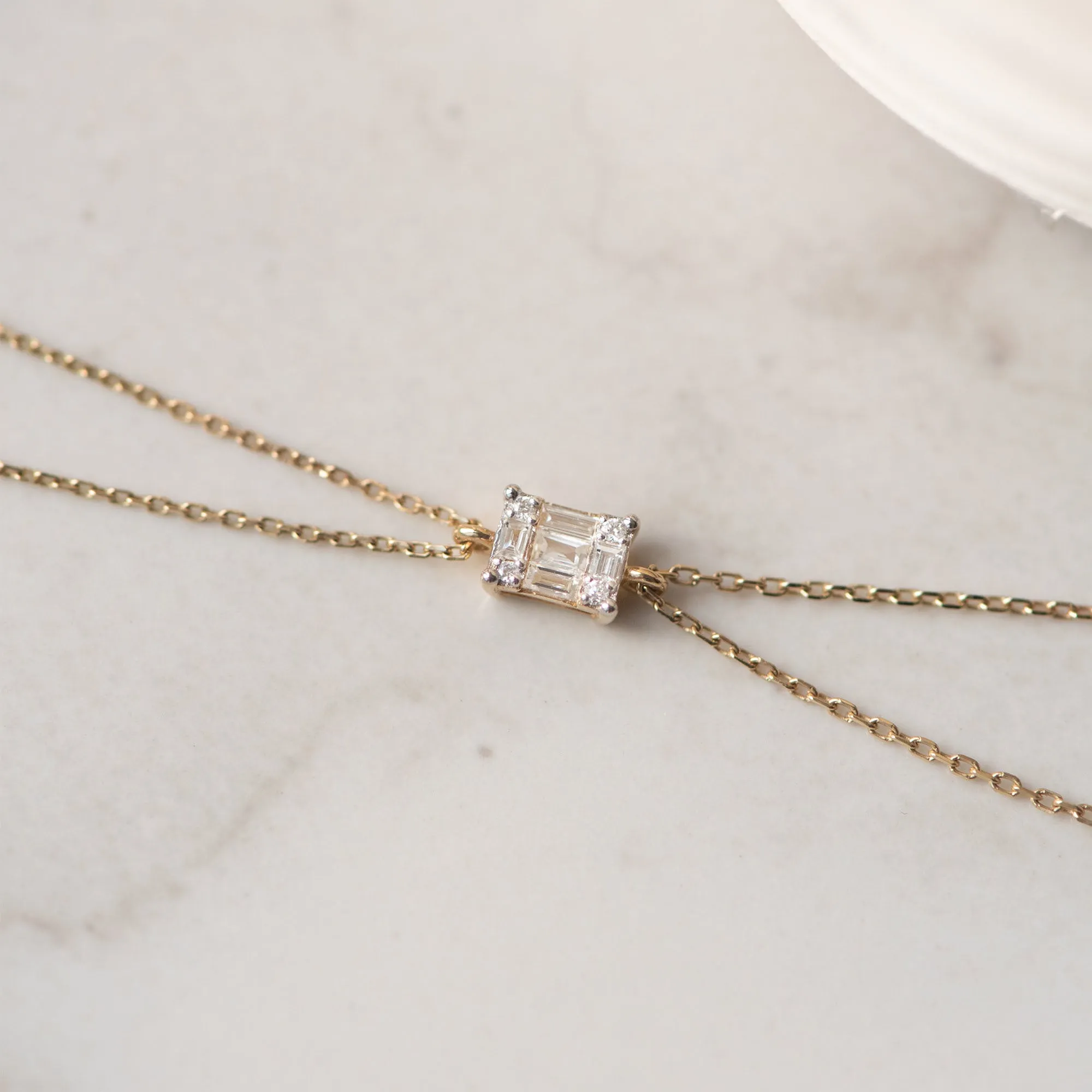 De la Paix Maxime 14 karat gold bracelet with diamond 0.10 carat