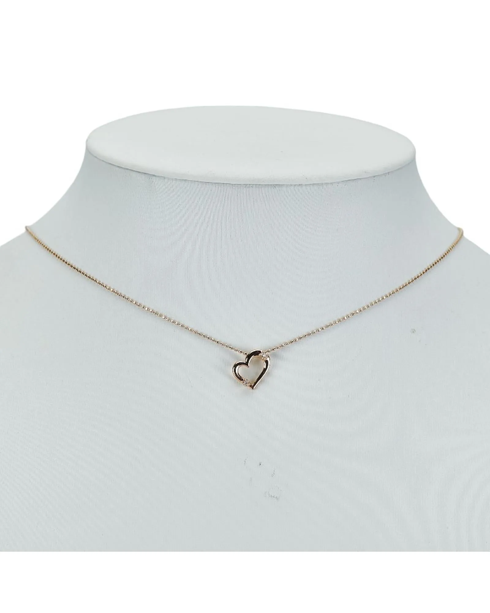 Diamond Heart Pendant Necklace in 10k Gold
