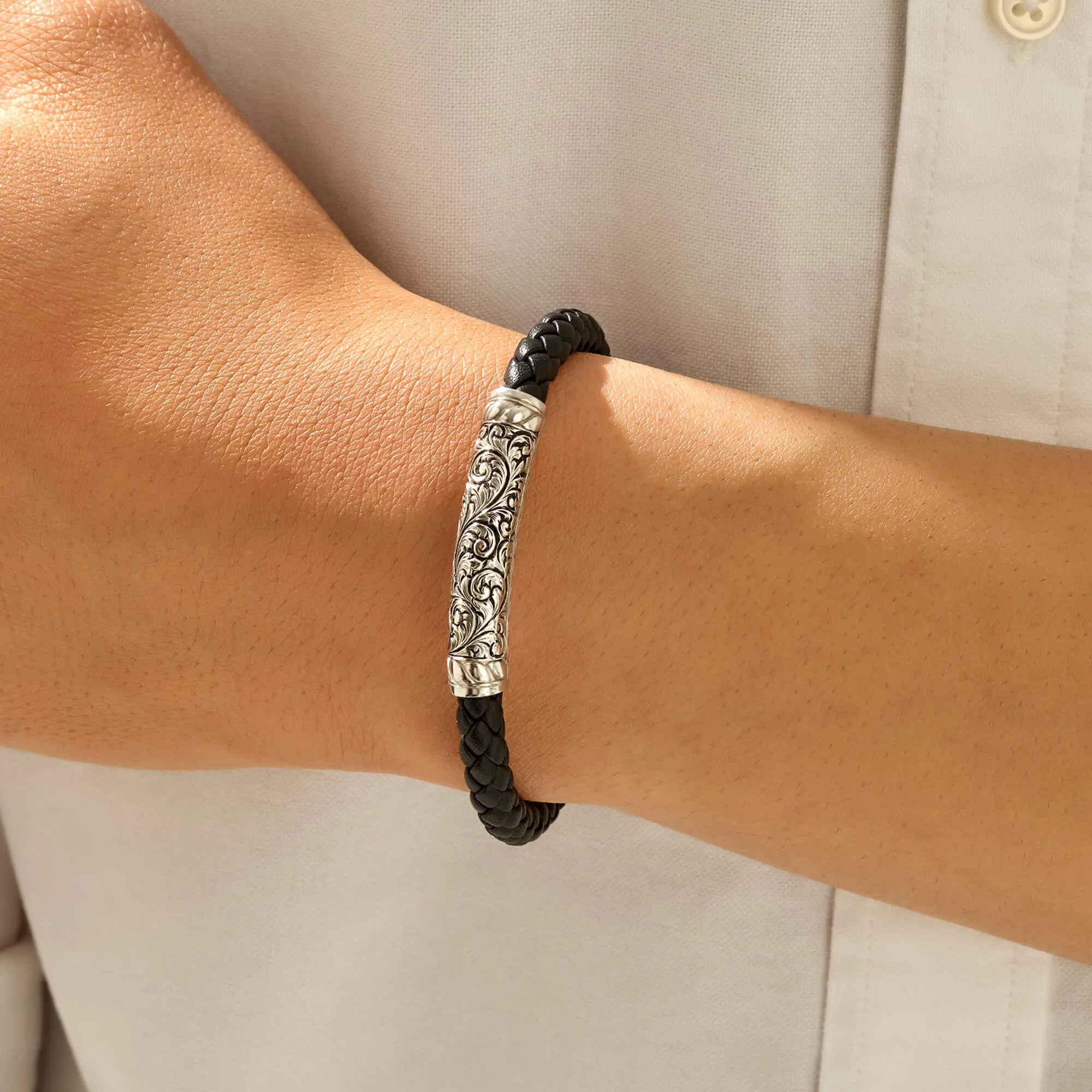 Men's Classic Braided Leather Bracelet