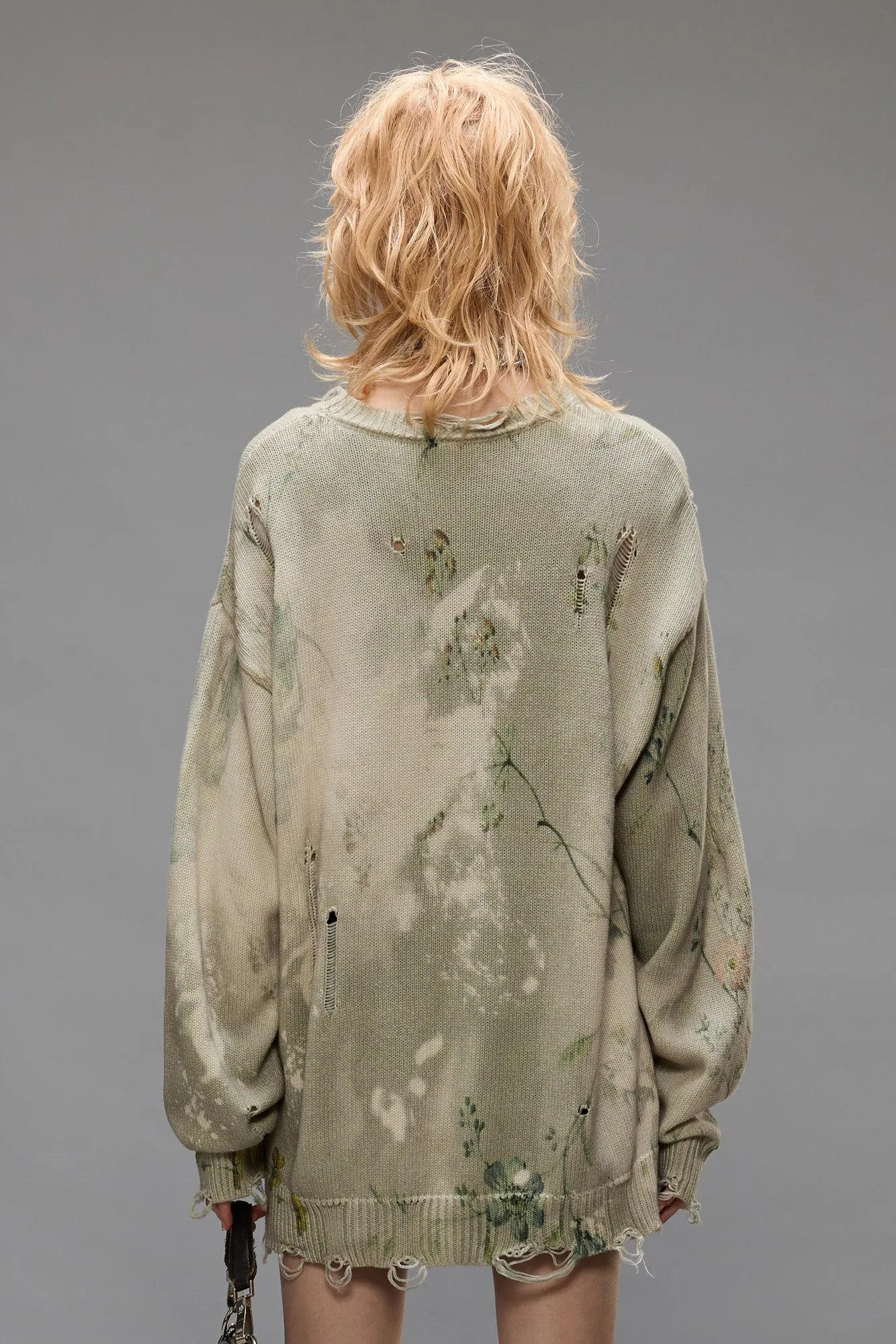 PRINTED BOYFRIEND SWEATER - BLEACHED CREAM FLORAL