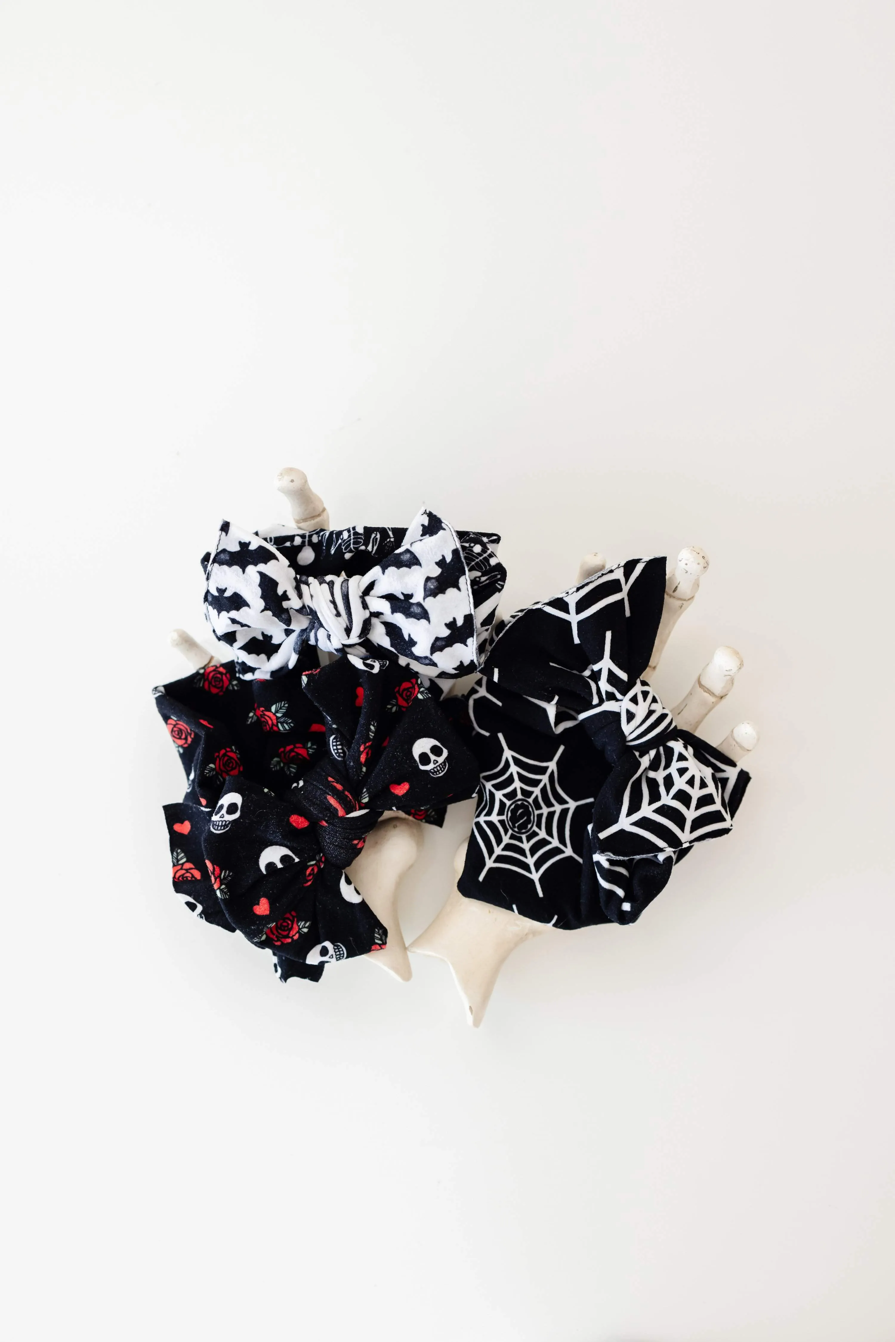 PRINTED FAB: skull 'n rose