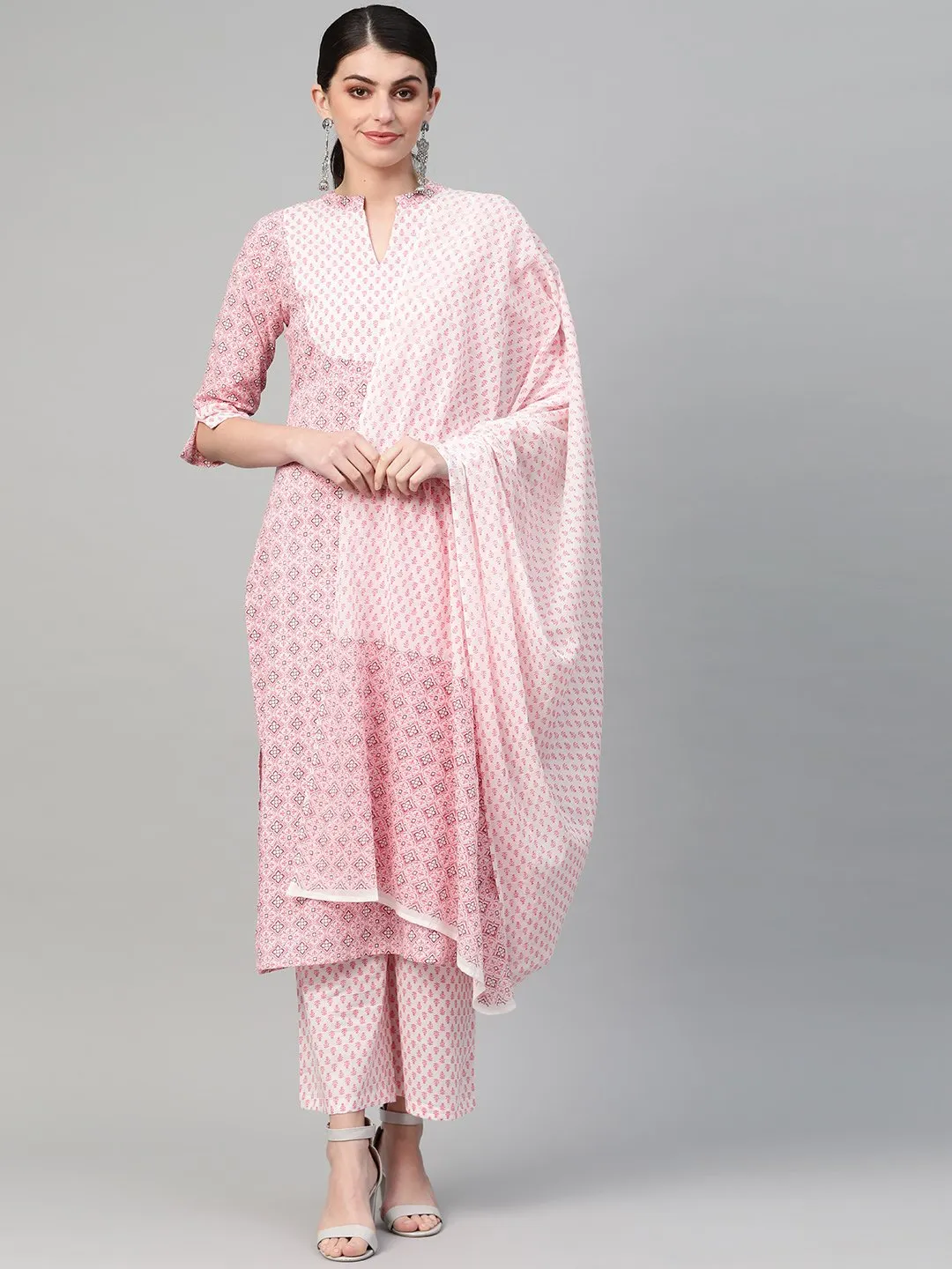 Women Pink & White Straight Geometric Printed Kurta And Palazzos Set